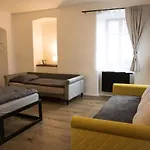 Aparthotel Family Cernice Mojne