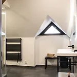 Family Cernice شقة فندقية