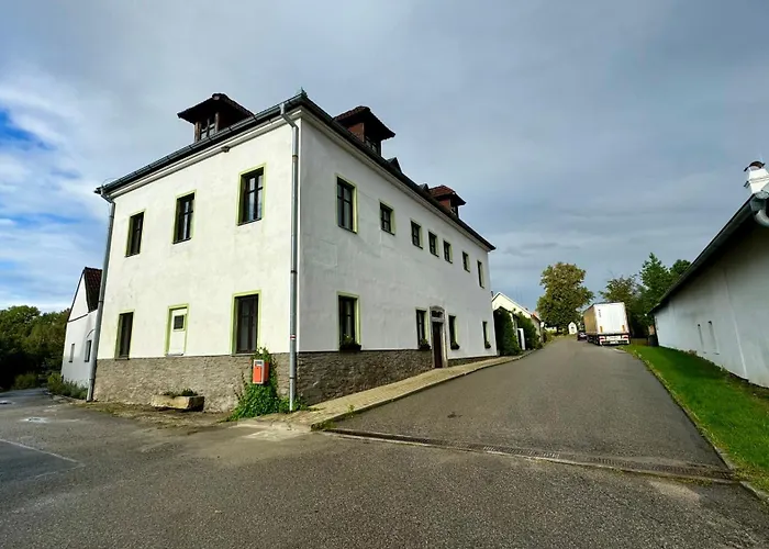 Aparthotel Family Cernice